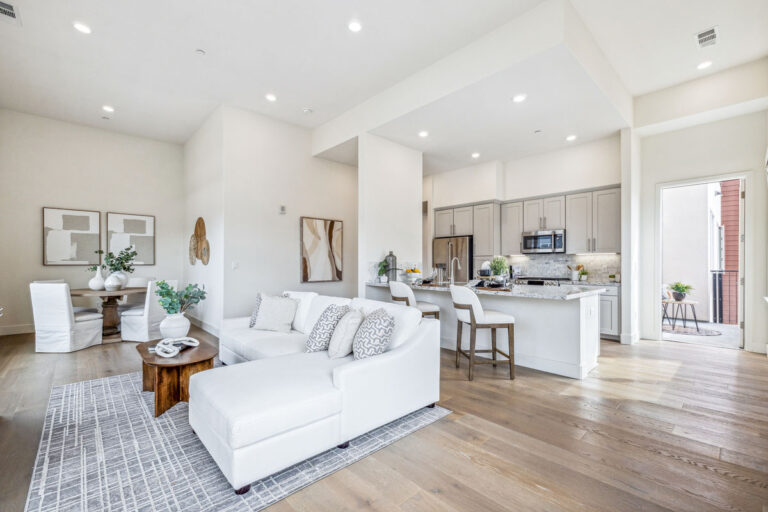 021-1078-foster-square-lane-401.78308.p2k.021