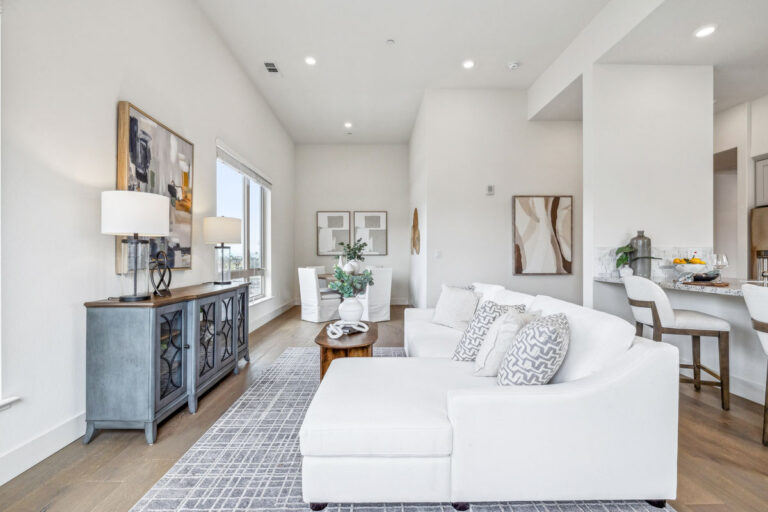 022-1078-foster-square-lane-401.78308.p2k.022