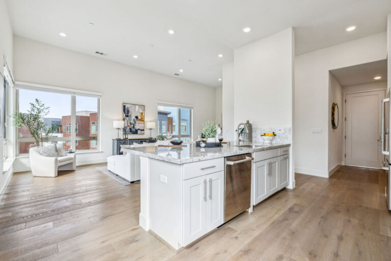028-1078-foster-square-lane-401.78308.p2k.028