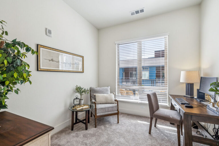041-1078-foster-square-lane-401.78308.p2k.041